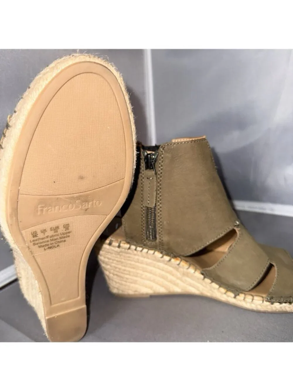 Franco Sarto L-Nola Olive Green Leather Espadrille Wedge Sandals Size 9M